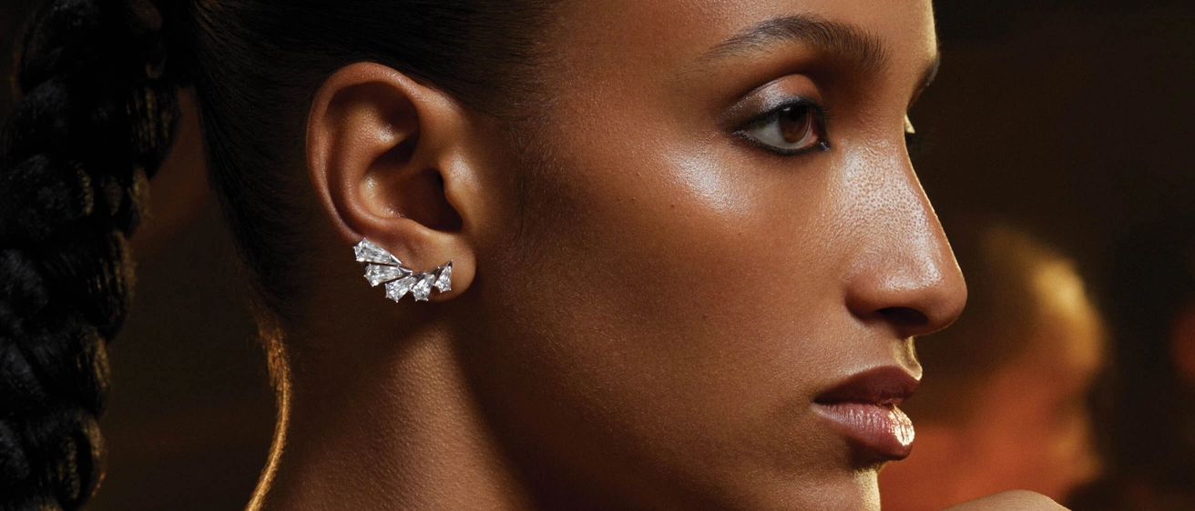 Phoenix signature cut sparkling lab-grown diamond jewels