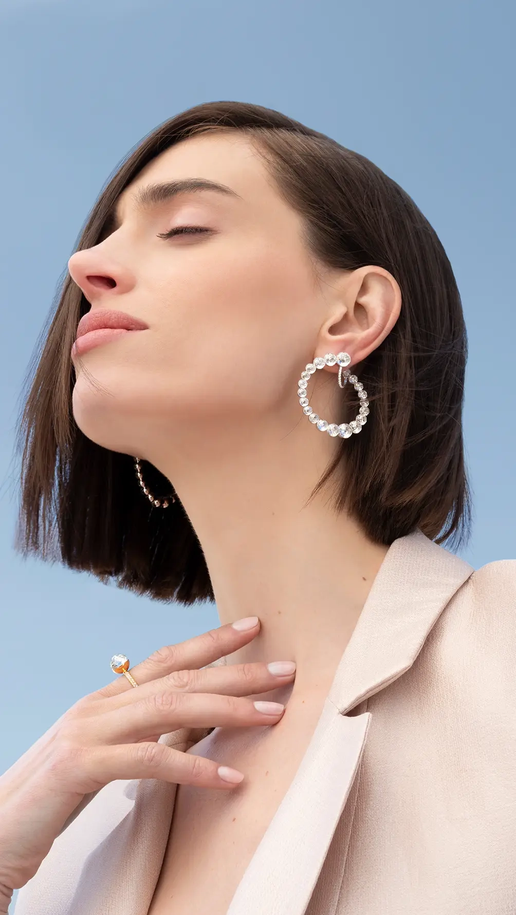 Bubble lab-grown diamond earrings with multifaceted 360° shine created from renewable energy.