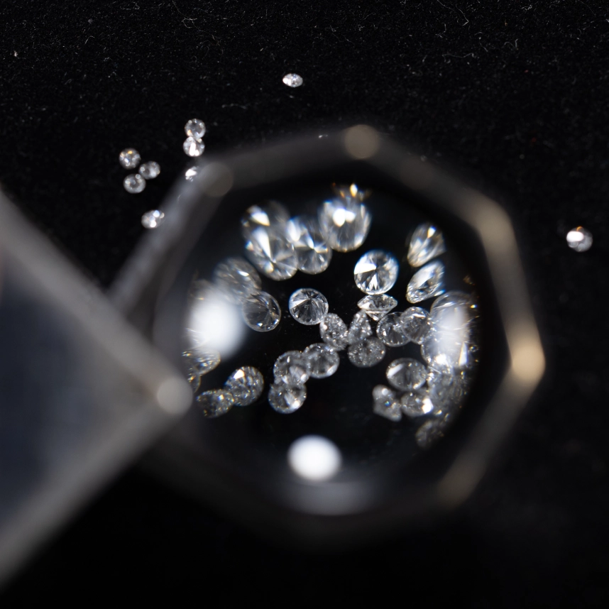 lab-grown-diamonds-alt