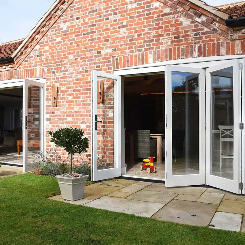 mumford_and_wood_timber_bifold_doors_from_the_conservation_range-14