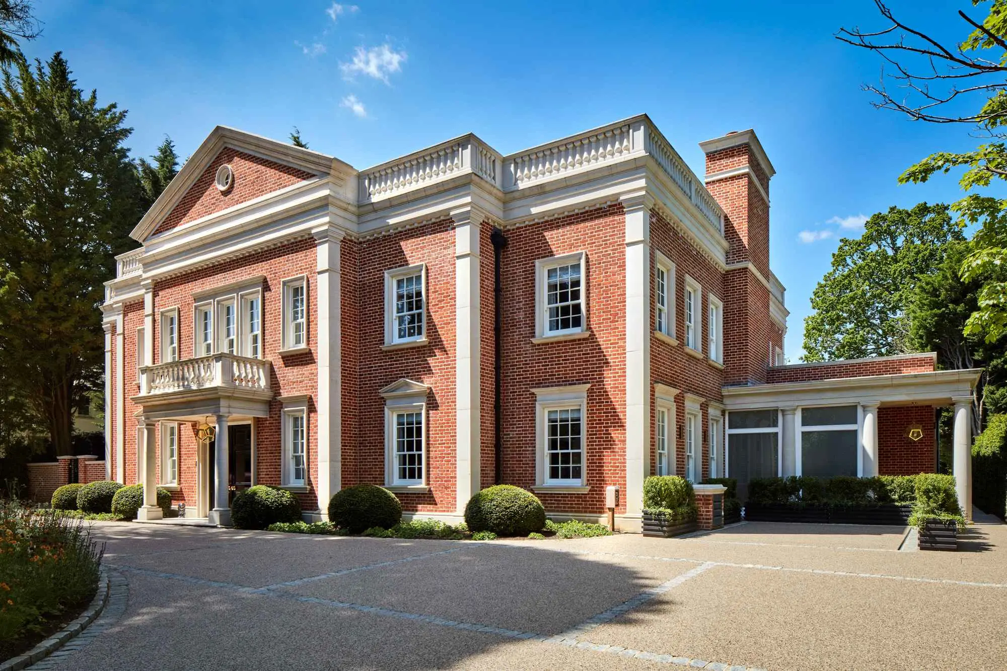 Mumford & Wood Timber Windows & Doors for Builders & Contractors