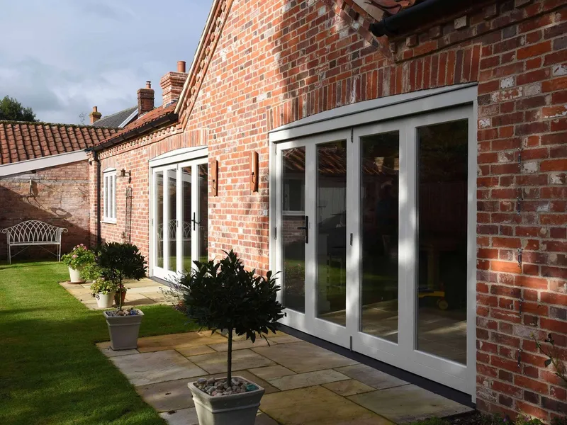 bifold doors featured image