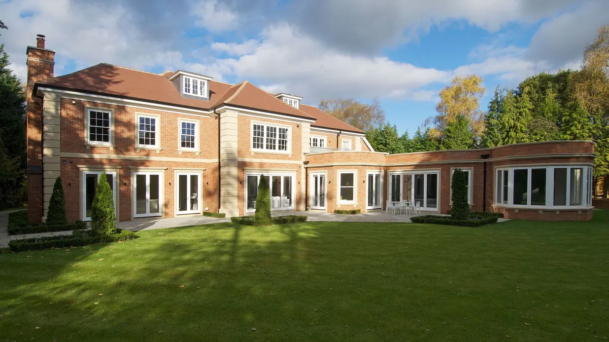 Inspirational Property in Oxshott