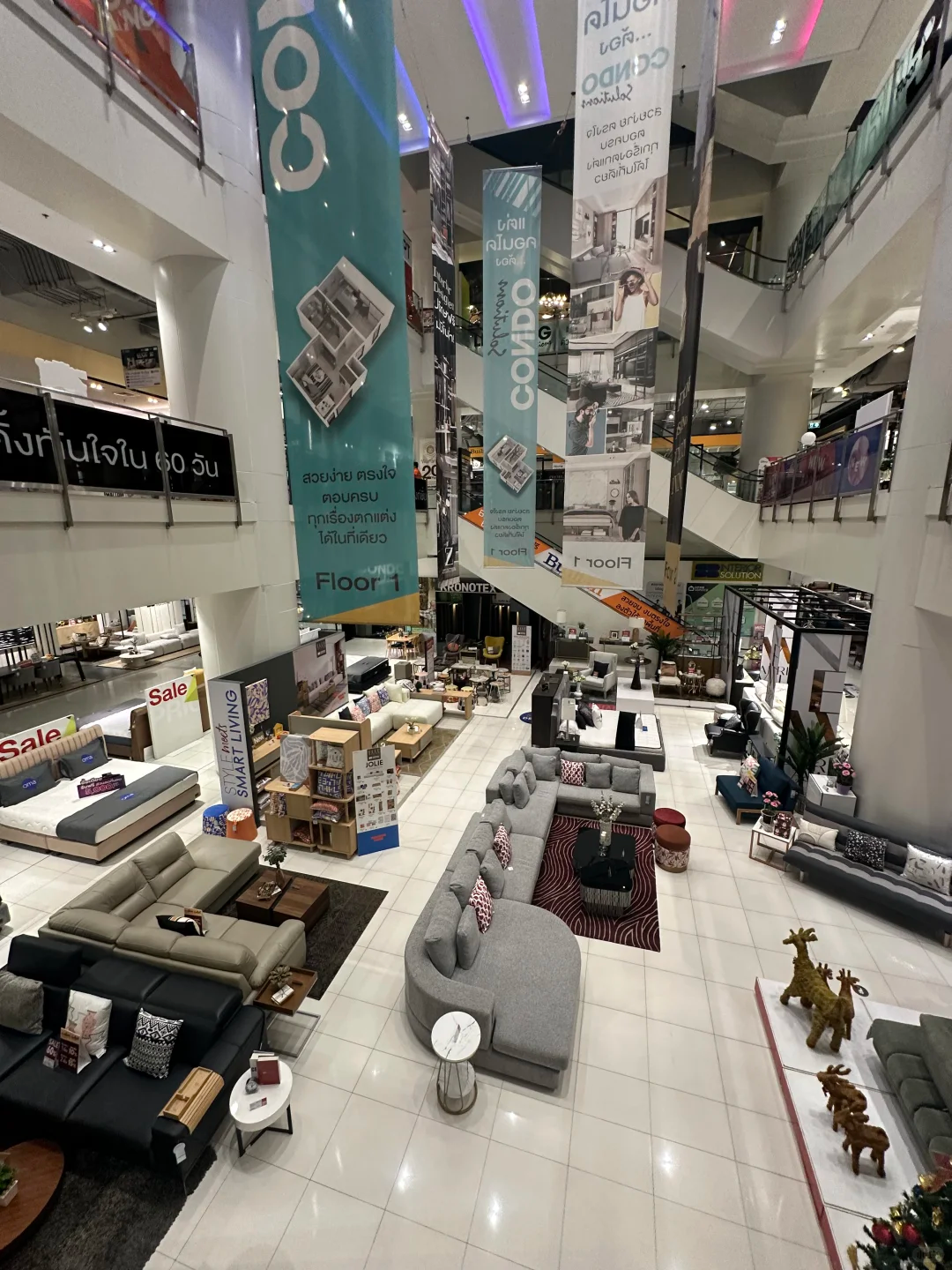 Numerous professional furniture showrooms in Guangdong, China for FF&E procurement