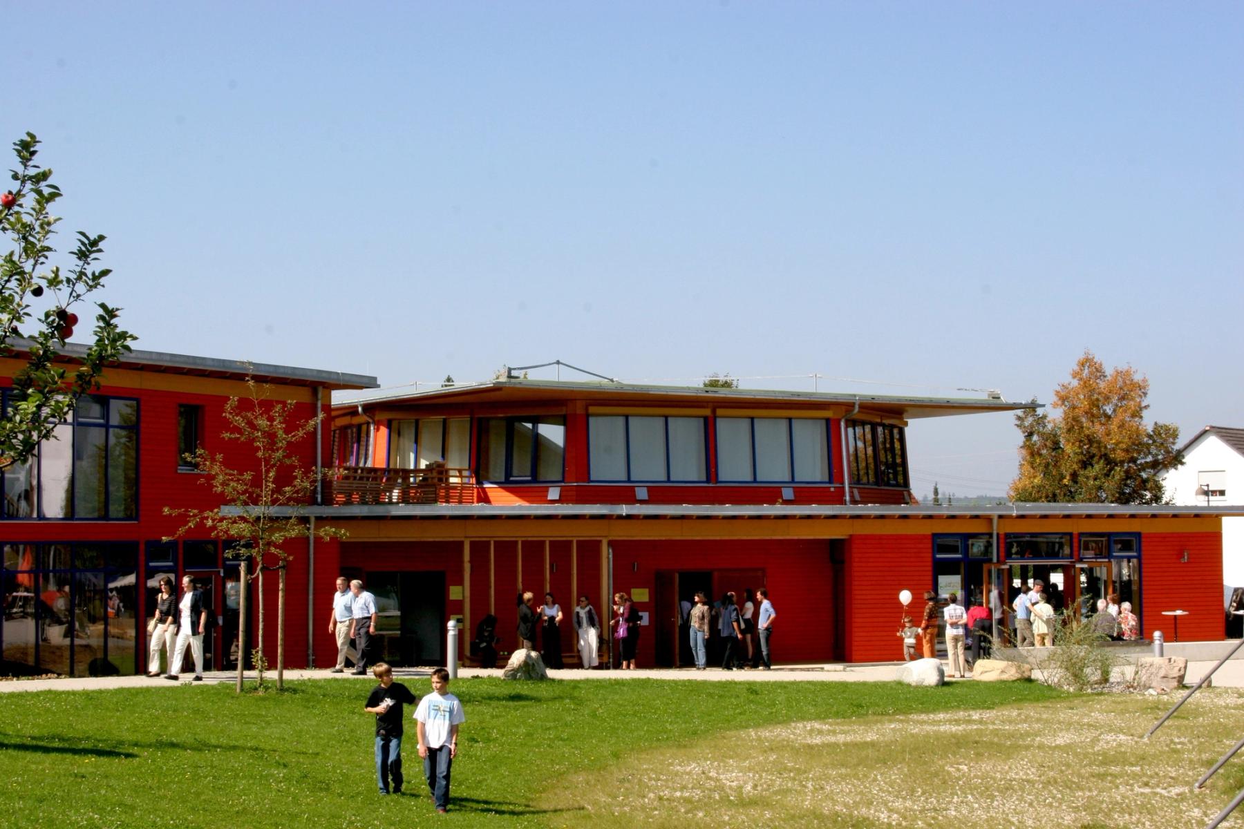 Theaterhaus von der Seite Theaterhaus von der Seite