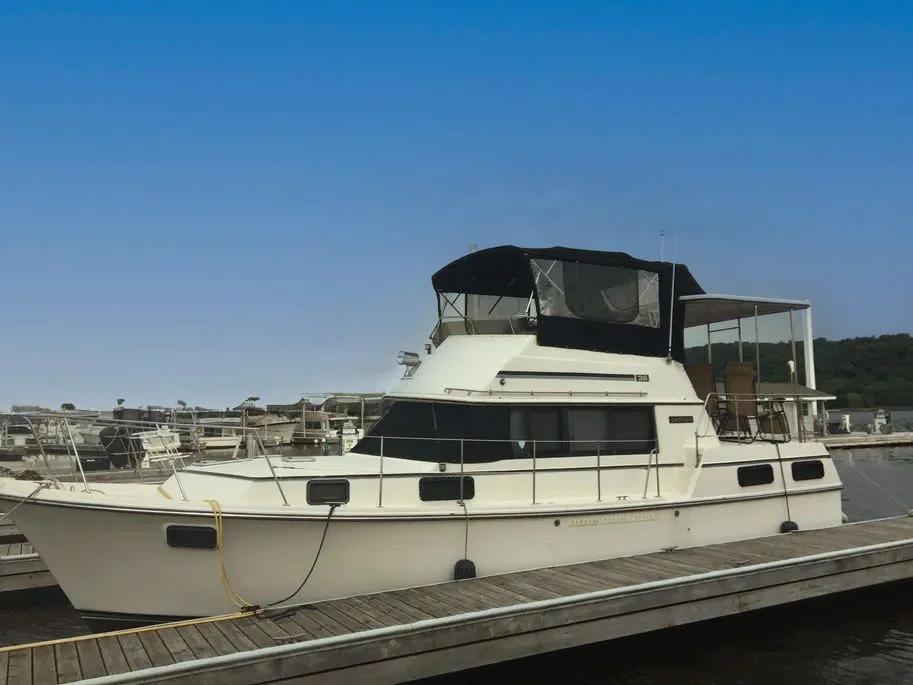 Serenity, a 36 ft Carver motor yacht