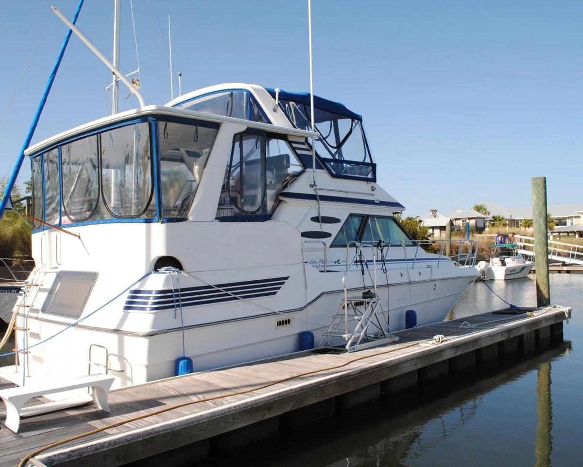 Bed & Breakfast Afloat Boston @ Constitution Marina — photo 25 of 51