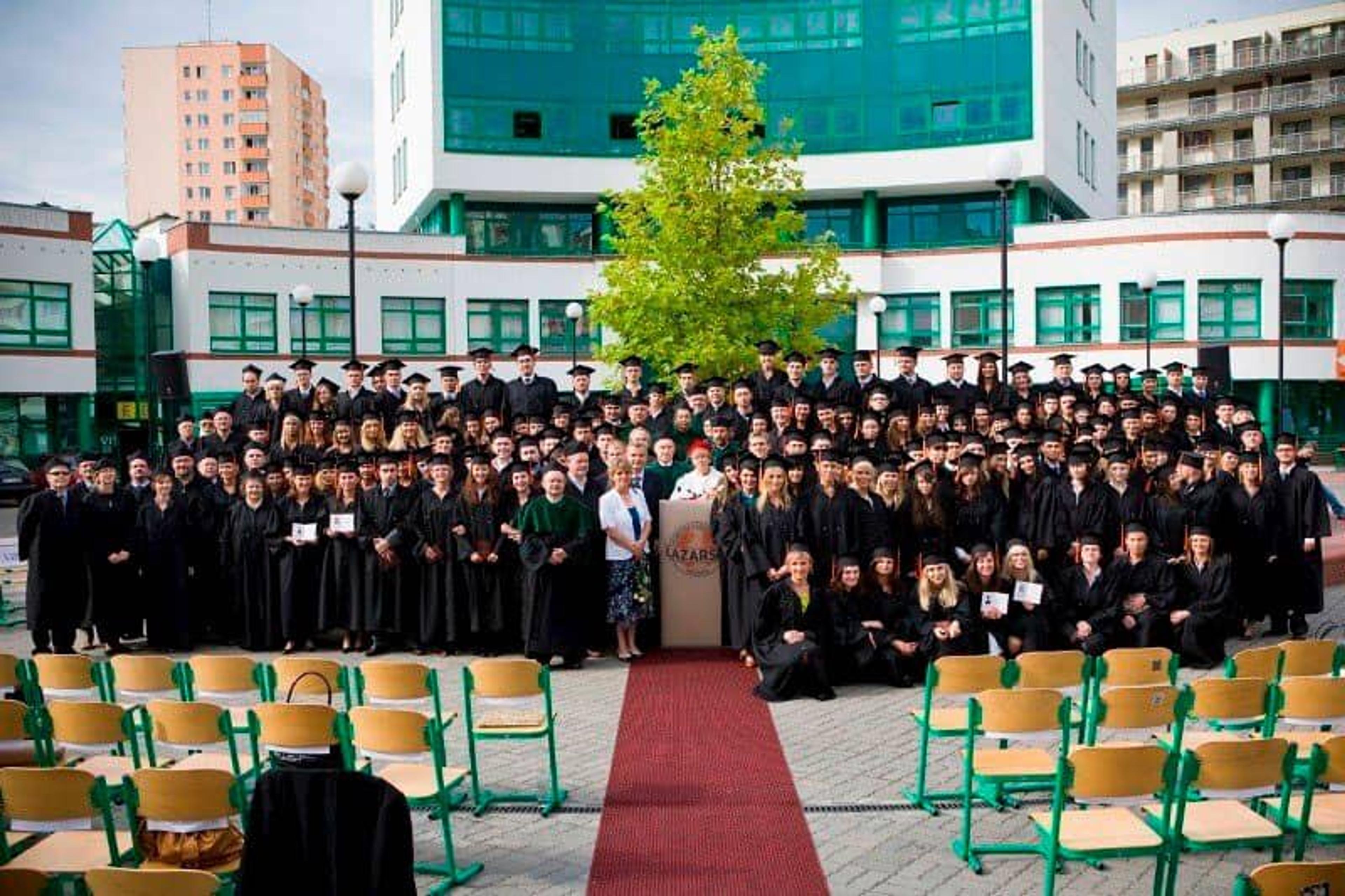 Scholarships and Discounts