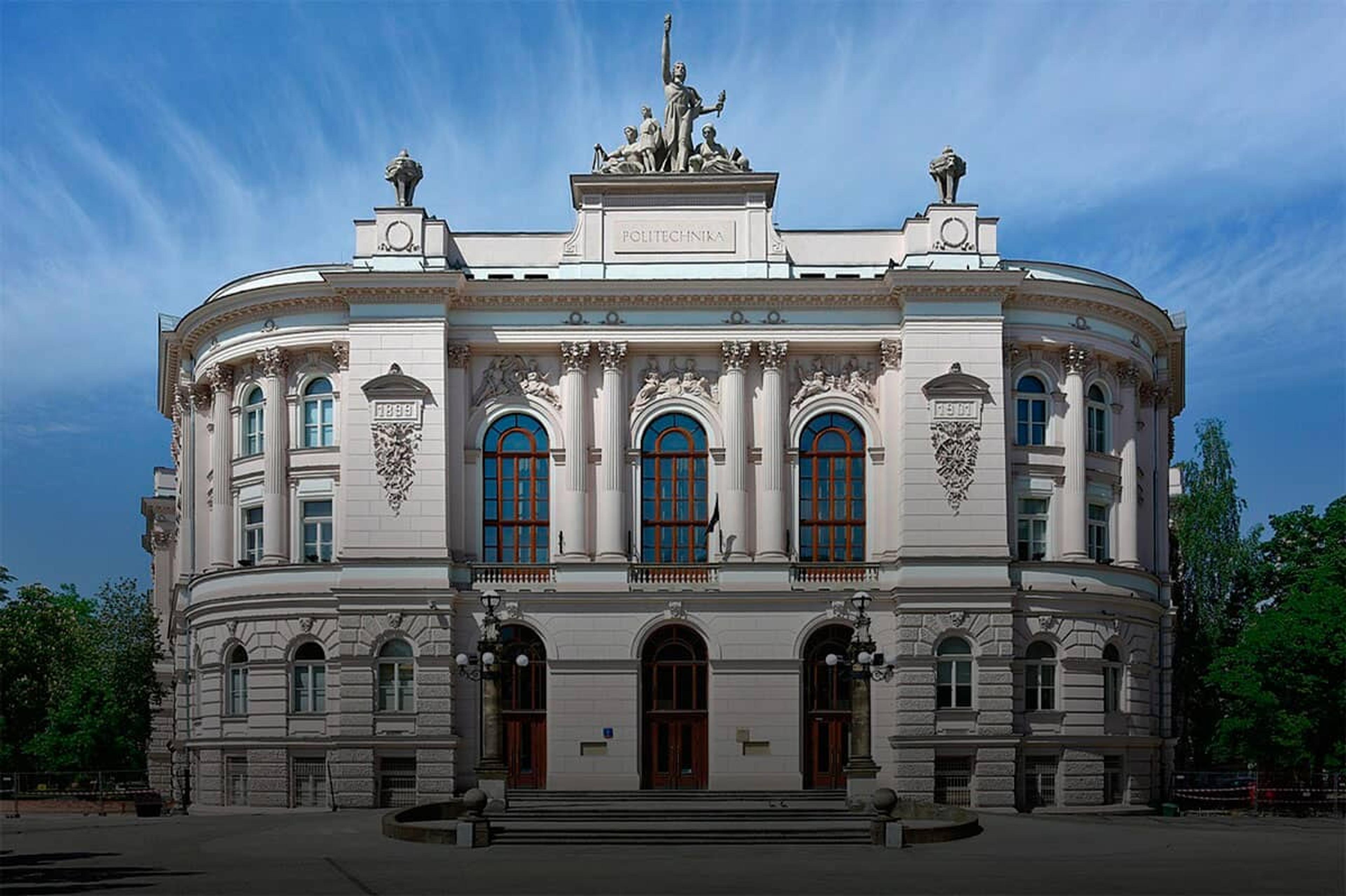 Warsaw University of Technology