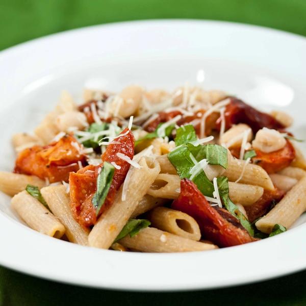 Penne with Roasted Tomatoes, Garlic, and White Beans