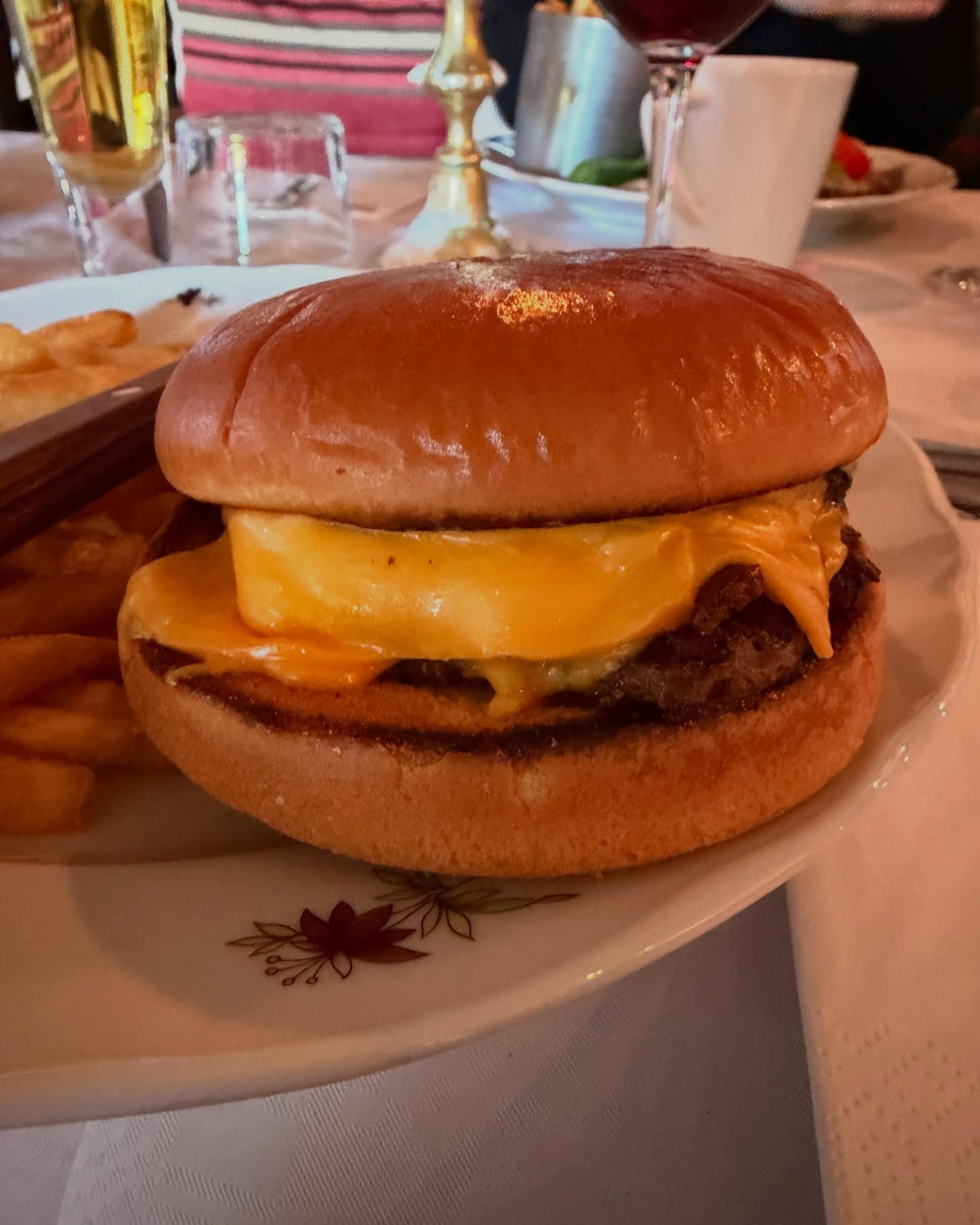 cheeseburger