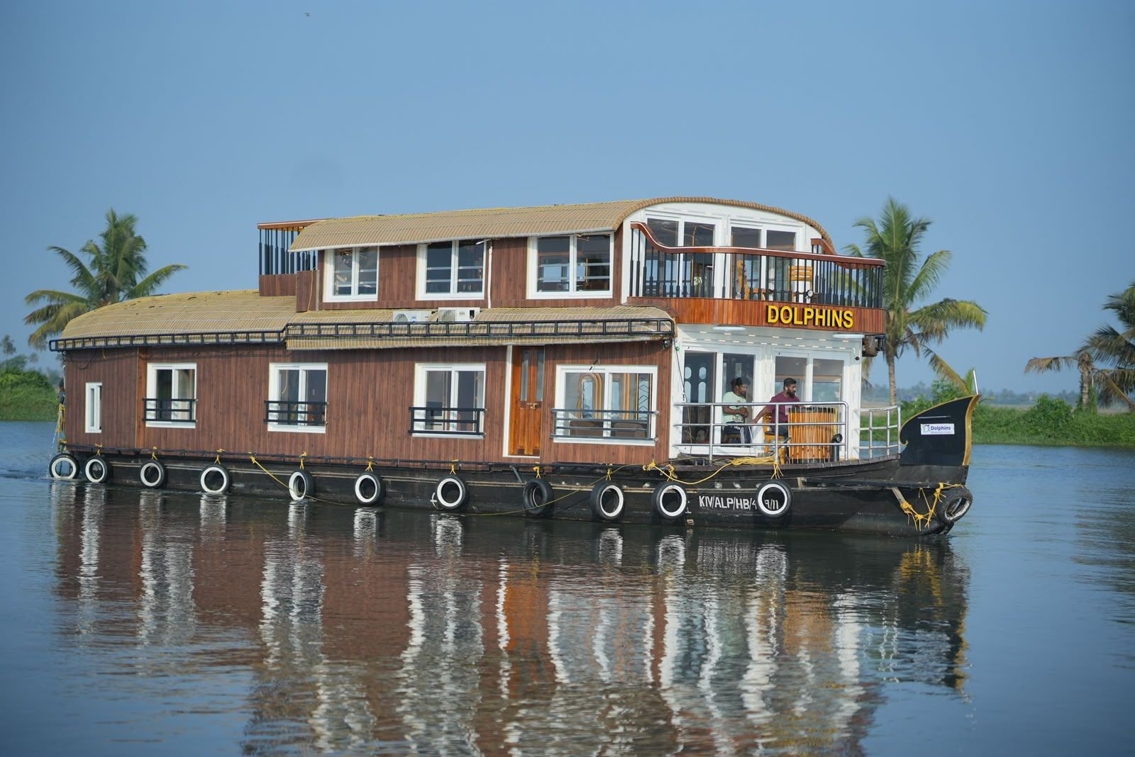 3 Bedroom Houseboat