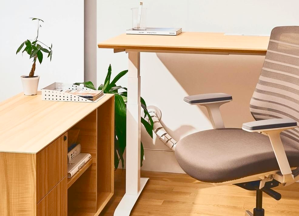 Office desk and chair