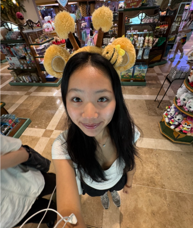 Kassandra Tran's portrait image