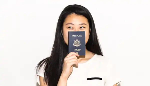 "Being able to travel gives me independence, and independence is empowering. I feel beautiful when I can appreciate the beauty in the world and in the people around me!" - Melody Chen #CELEBRATEWOMEN