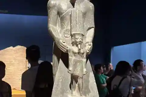 Picture of Egyptian Pharaoh at the Shanghai Exhibit.