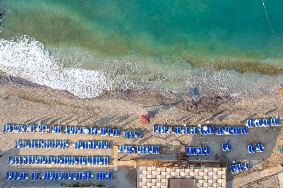 Kahya Resort plajı, havadan görünüm