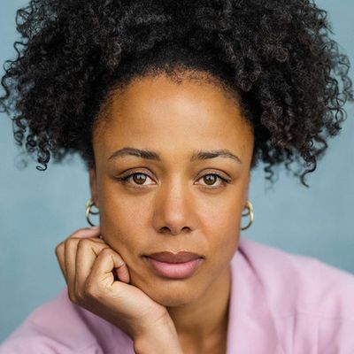 Nina Toussaint-White