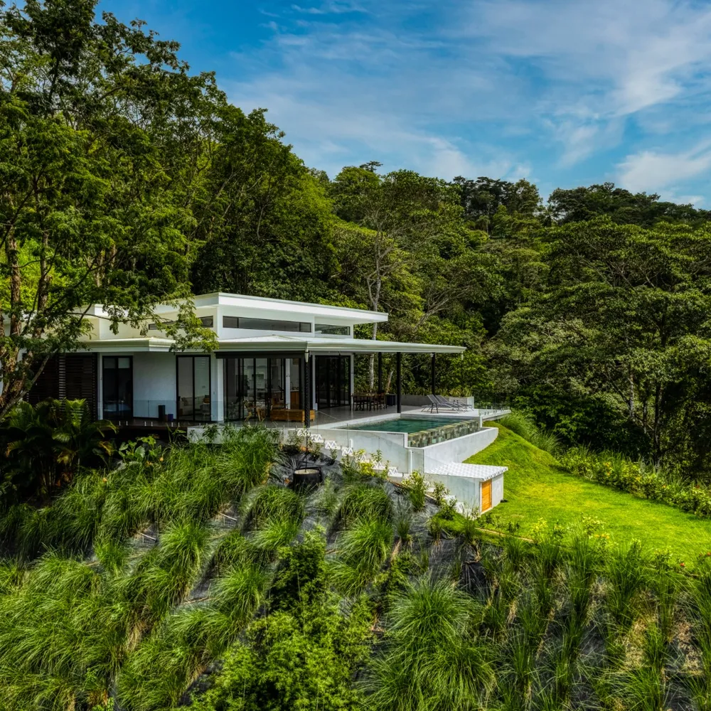 Maui Residence cover