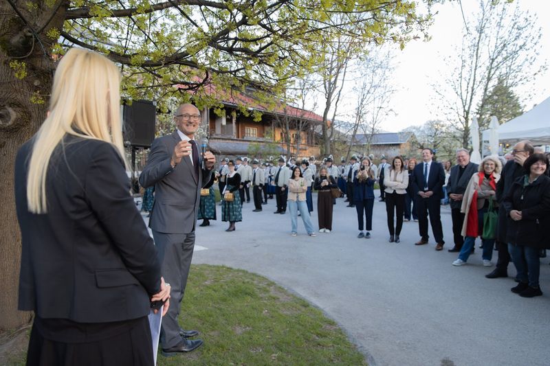 Eröffnung Theaterfestival STEUDLTENN