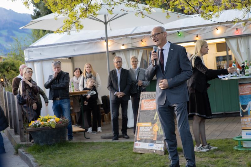 Eröffnung Theaterfestival STEUDLTENN