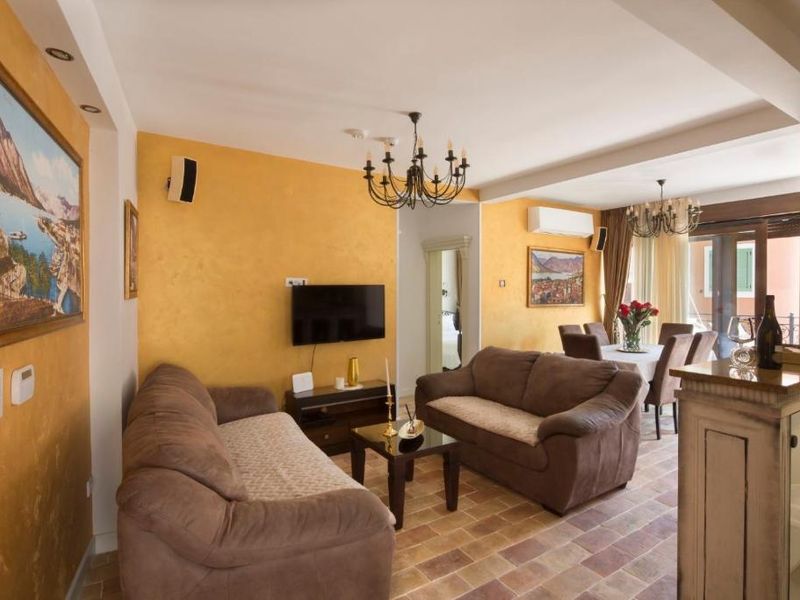 Apartment with Sea View (65m²)