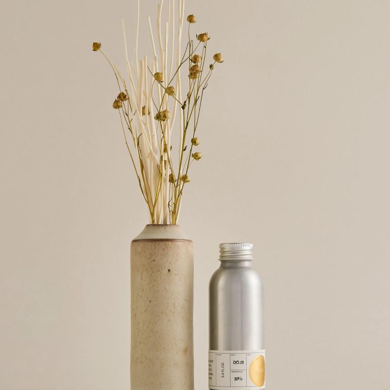 Emily Diffuser Ceramic diffuser by Jono Smart & Emily Stephen | Ffern