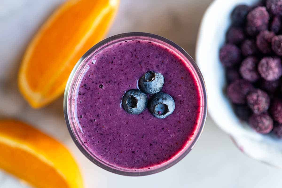 Wild Blueberry and Citrus Detox Smoothie