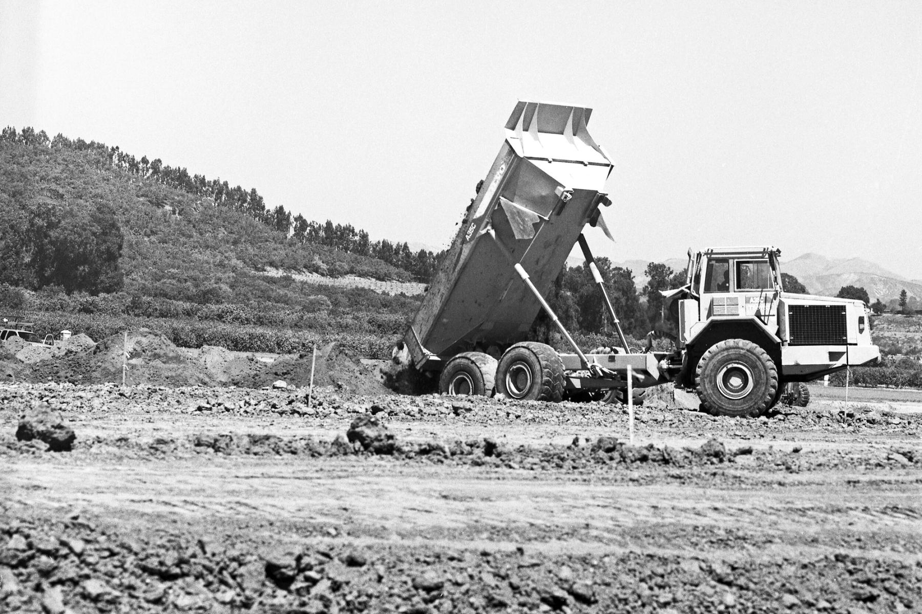 Construction of Rancho Campana High School. 2014.