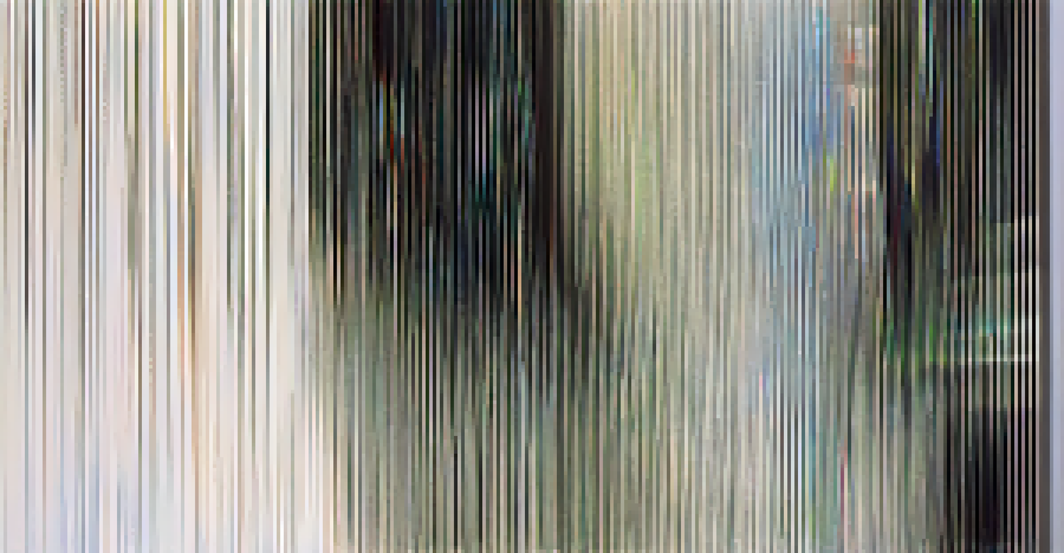A visual representation comparing clean audio waveforms from a DI box with distorted waveforms, set against a gradient background.