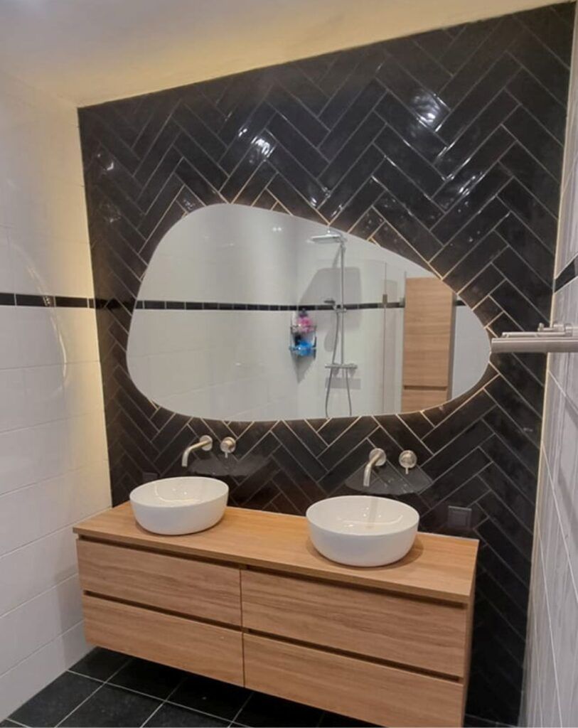 Moderne badkamer met inloopdouche