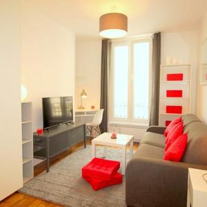 Appartement RUE FERNAND PELLOUTIER, CLICHY (92)  - Salon vue - Chasseur immobilier - Paris et Hauts-De-Seine
