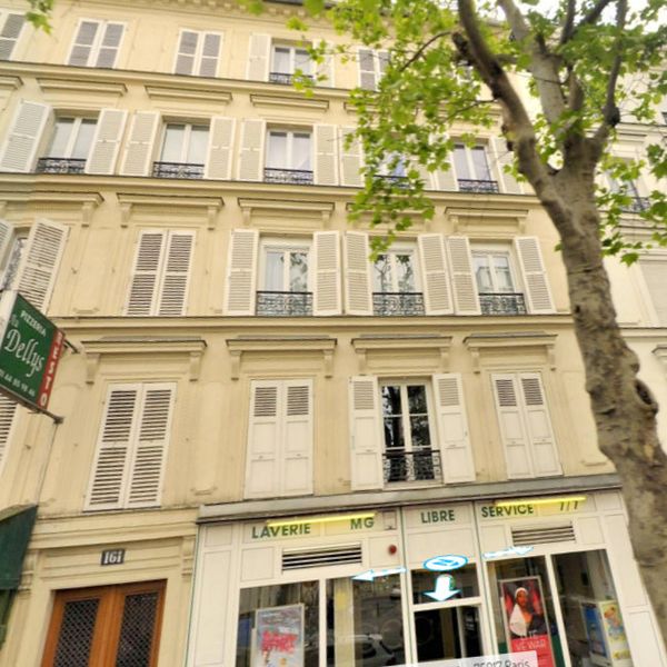Appartement AVENUE DE CLICHY, PARIS 17ÈME  -  Immeuble - Paris et Hauts-De-Seine