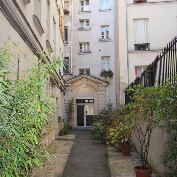 Appartement RUE DU FBG SAINT-DENIS, PARIS 10ÈME - Verdure - Chasseur immobilier - Paris et Hauts-De-Seine