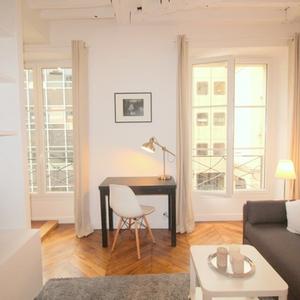 Appartement RUE DE PARADIS, PARIS 10ÈME - Salon - Chasseur immobilier - Paris et Hauts-De-Seine