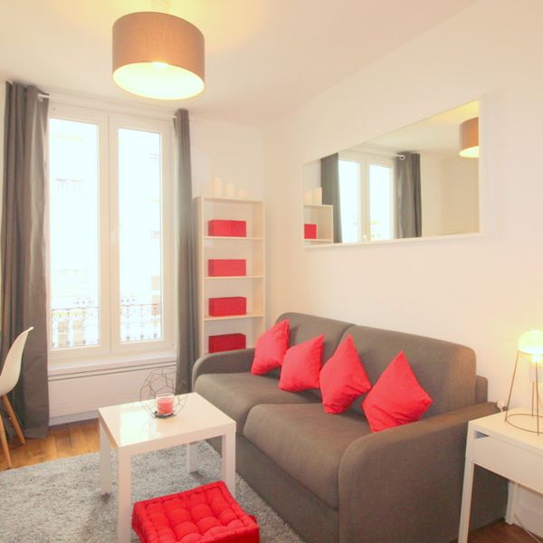 Appartement RUE FERNAND PELLOUTIER, CLICHY (92)  -  Salon cosy 2 - Paris et Hauts-De-Seine