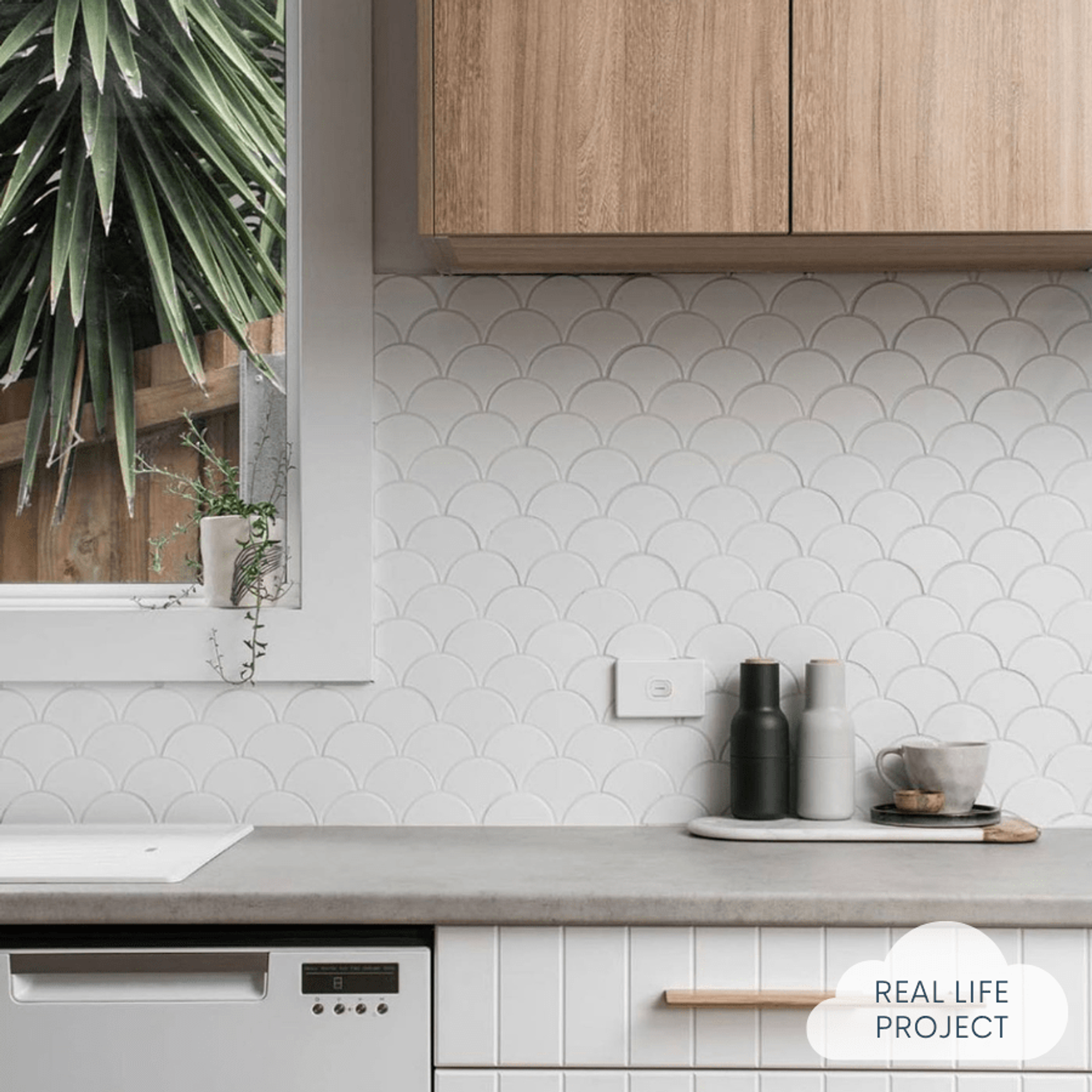 Coral Bay Matte White Fish Scale Tile | TileCloud