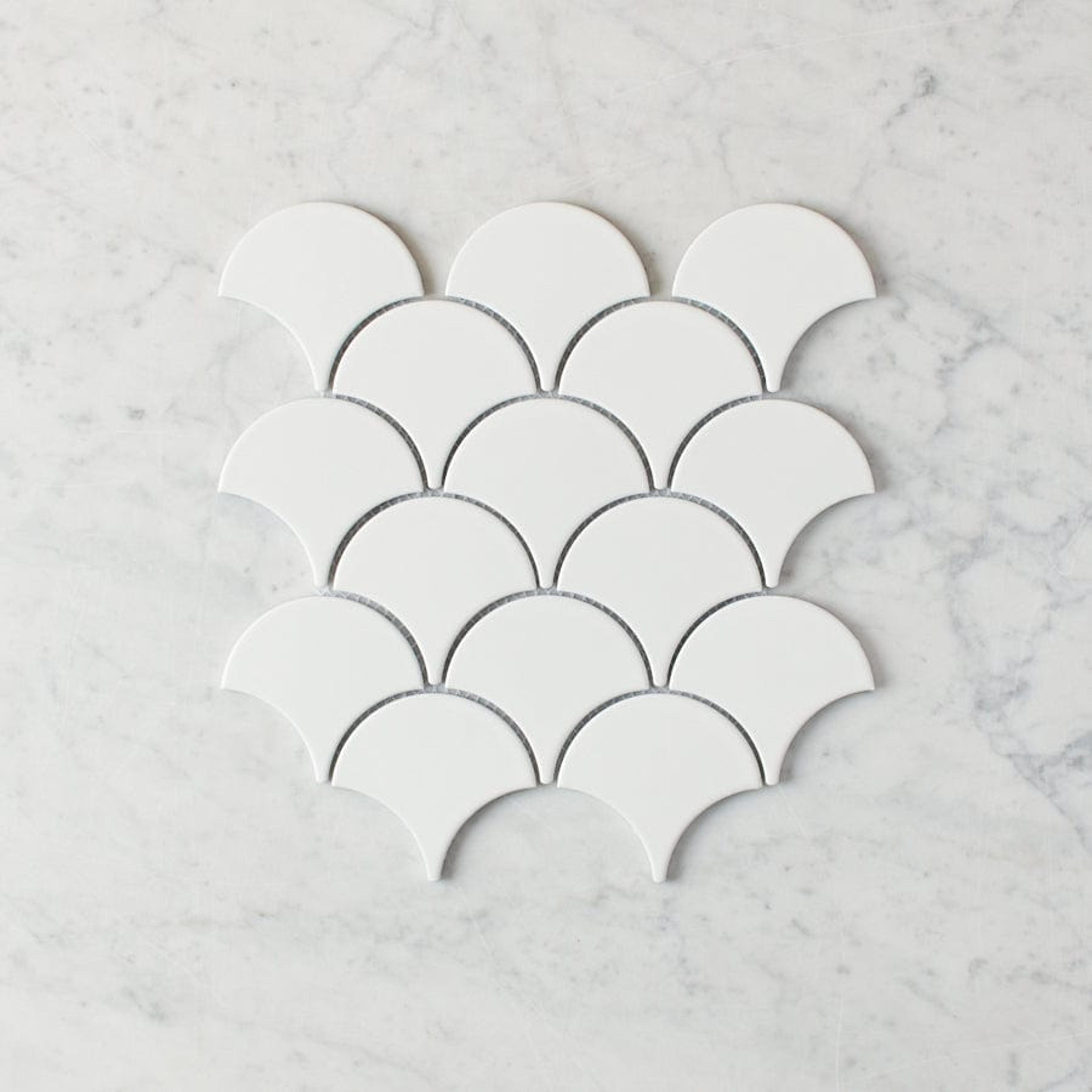 Pacific Greenwood TILE Coral Bay Matte White Fish Scale Tile