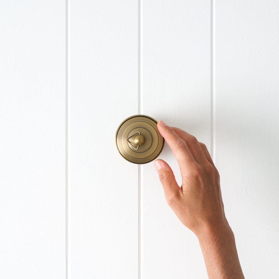Plug and Waste Antique Brass | TileCloud