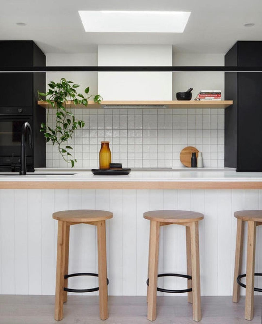 23 Stylish Kitchen Splashback Tile Ideas For All Tastes (and Budgets ...