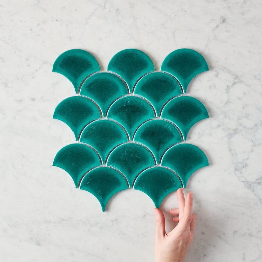 Pacific Greenwood TILE Coral Bay Gloss Teal Fish Scale Tile