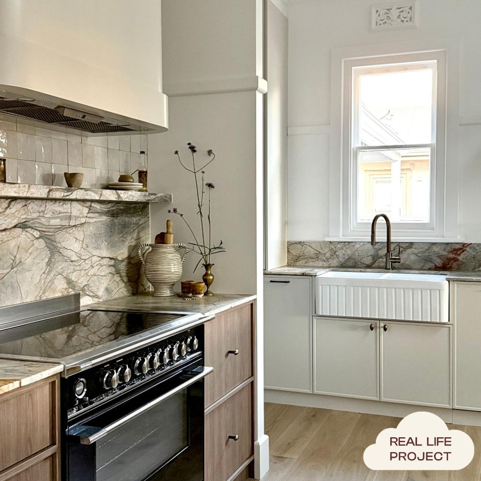 Double Farmhouse Fireclay Sink | TileCloud