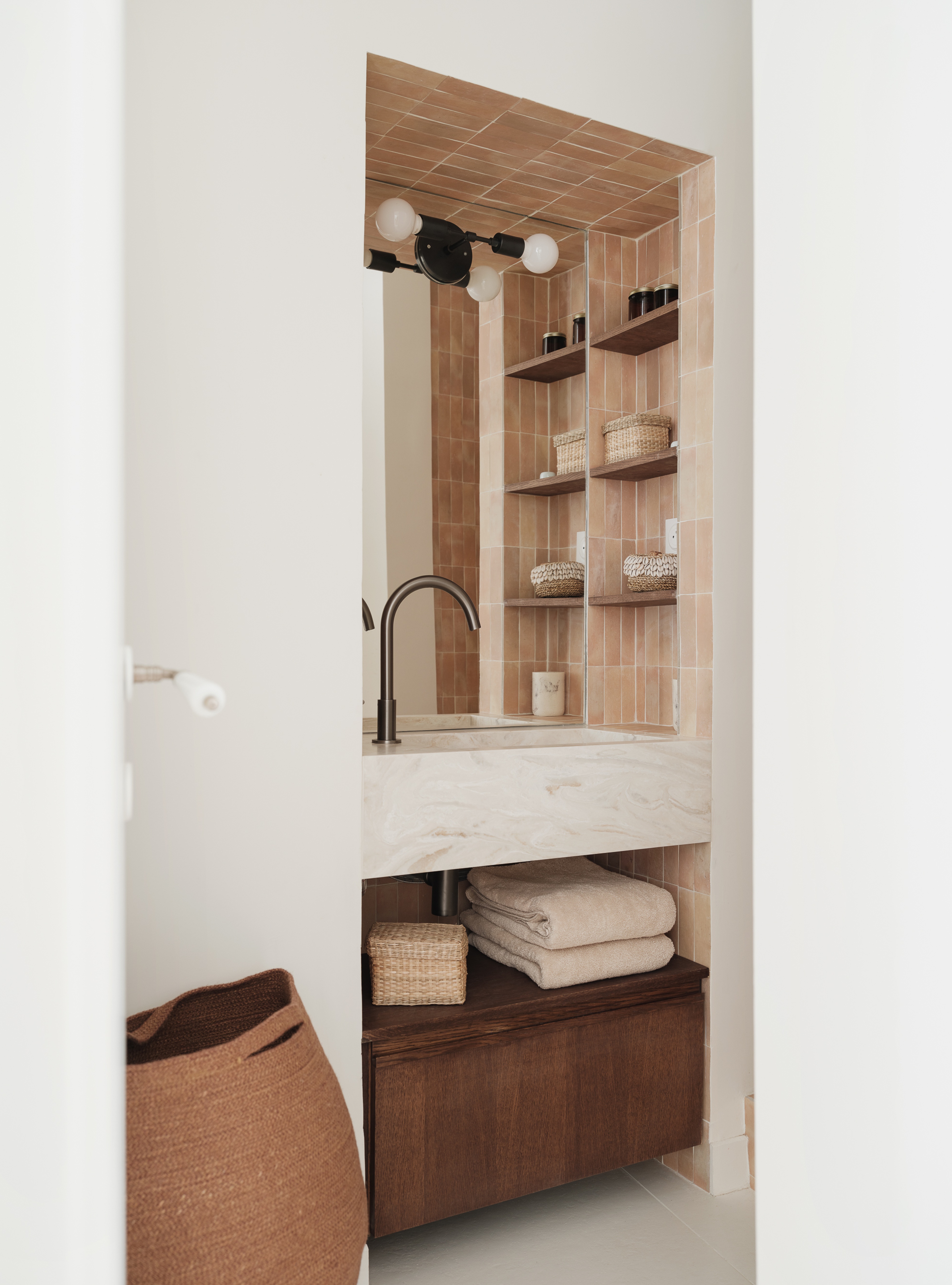 Gallery image 16-0