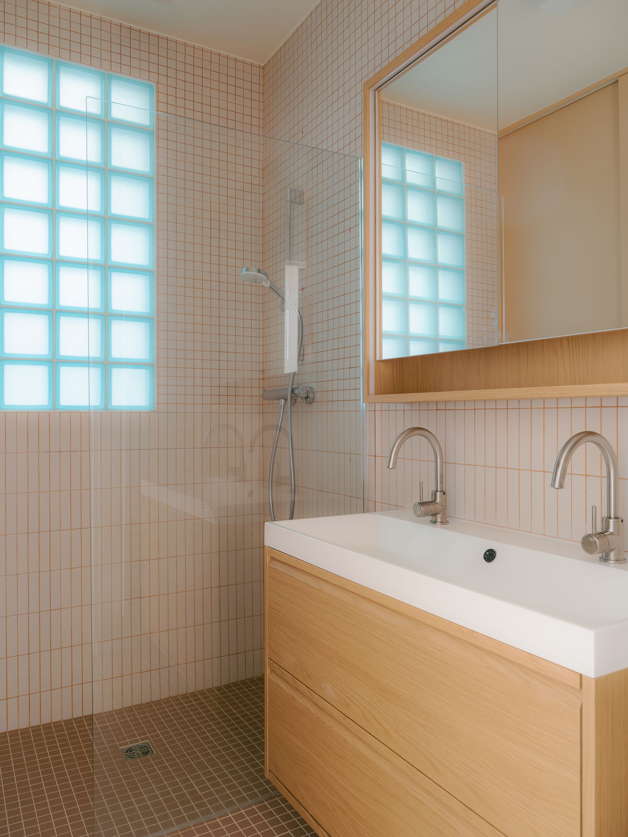 Gallery image 12-1