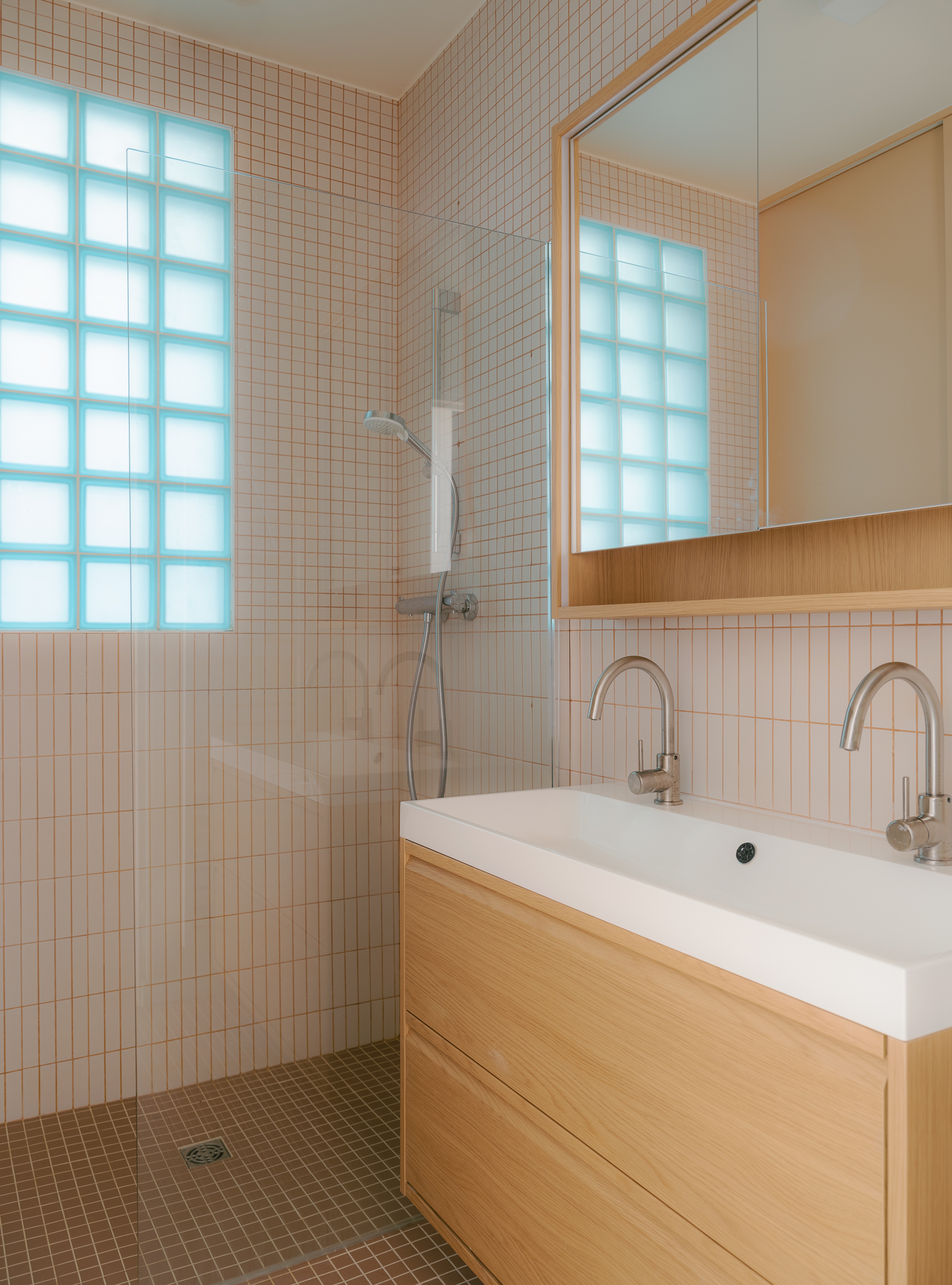 Gallery image 12-1
