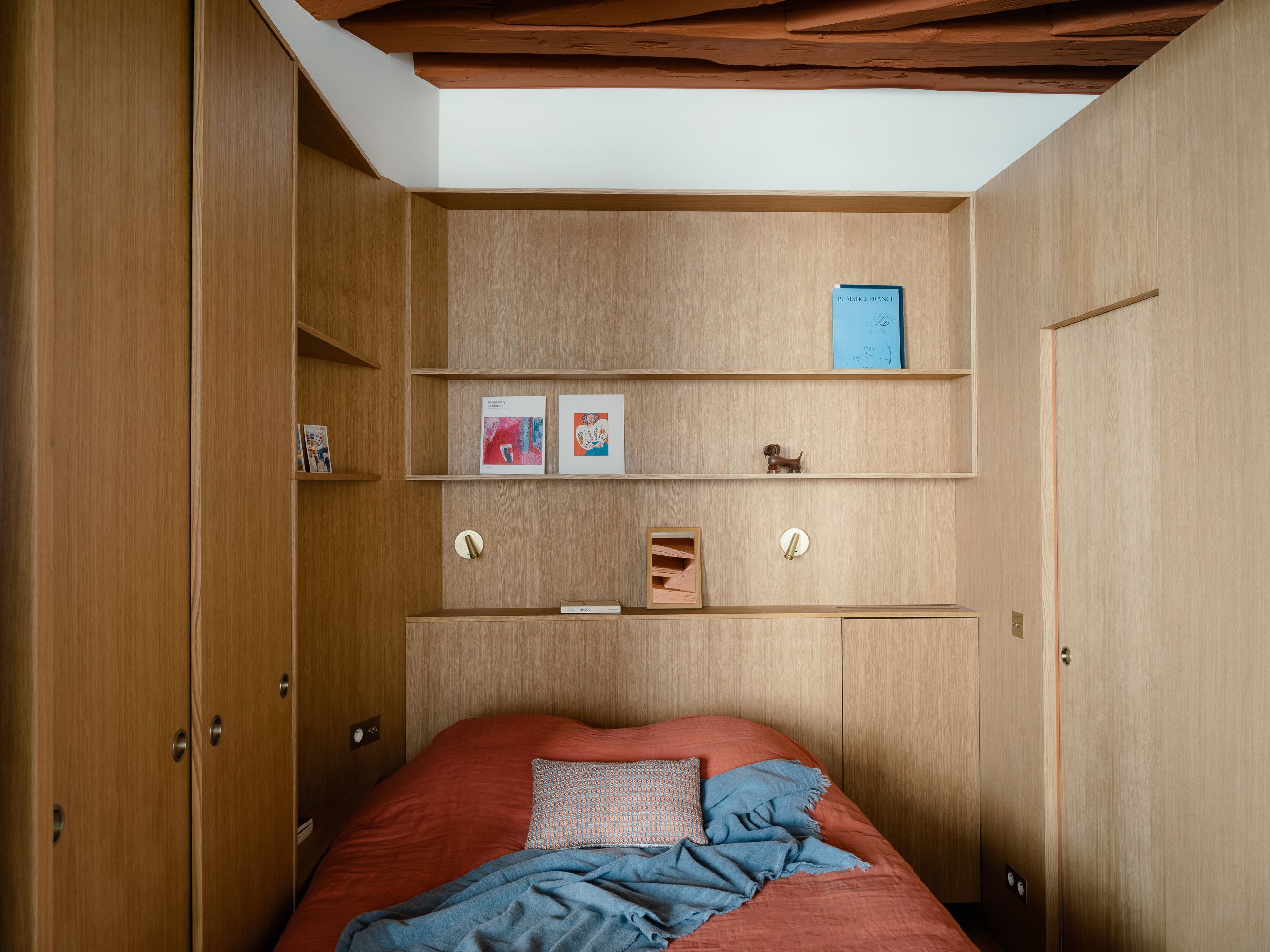 Gallery image 12-1