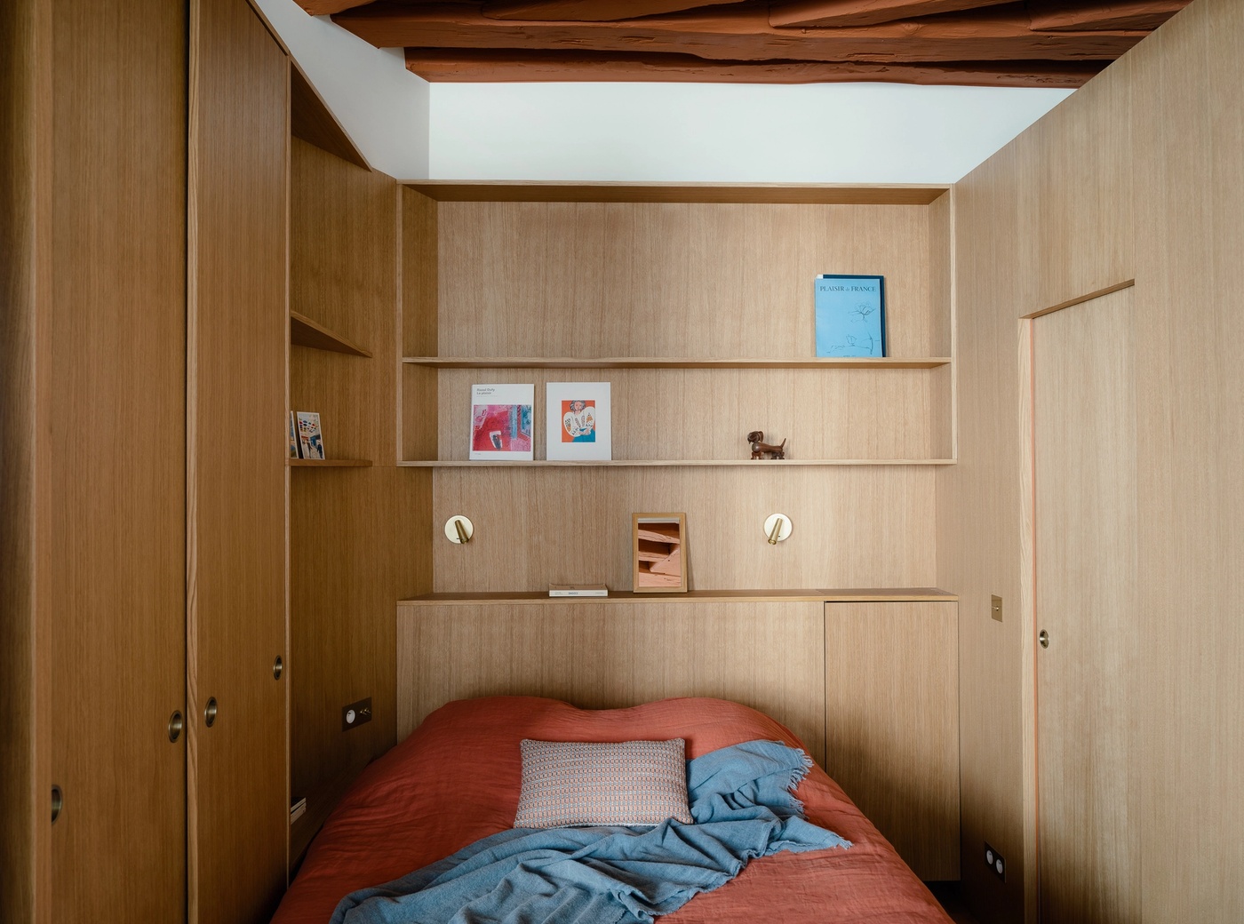 Gallery image 12-1