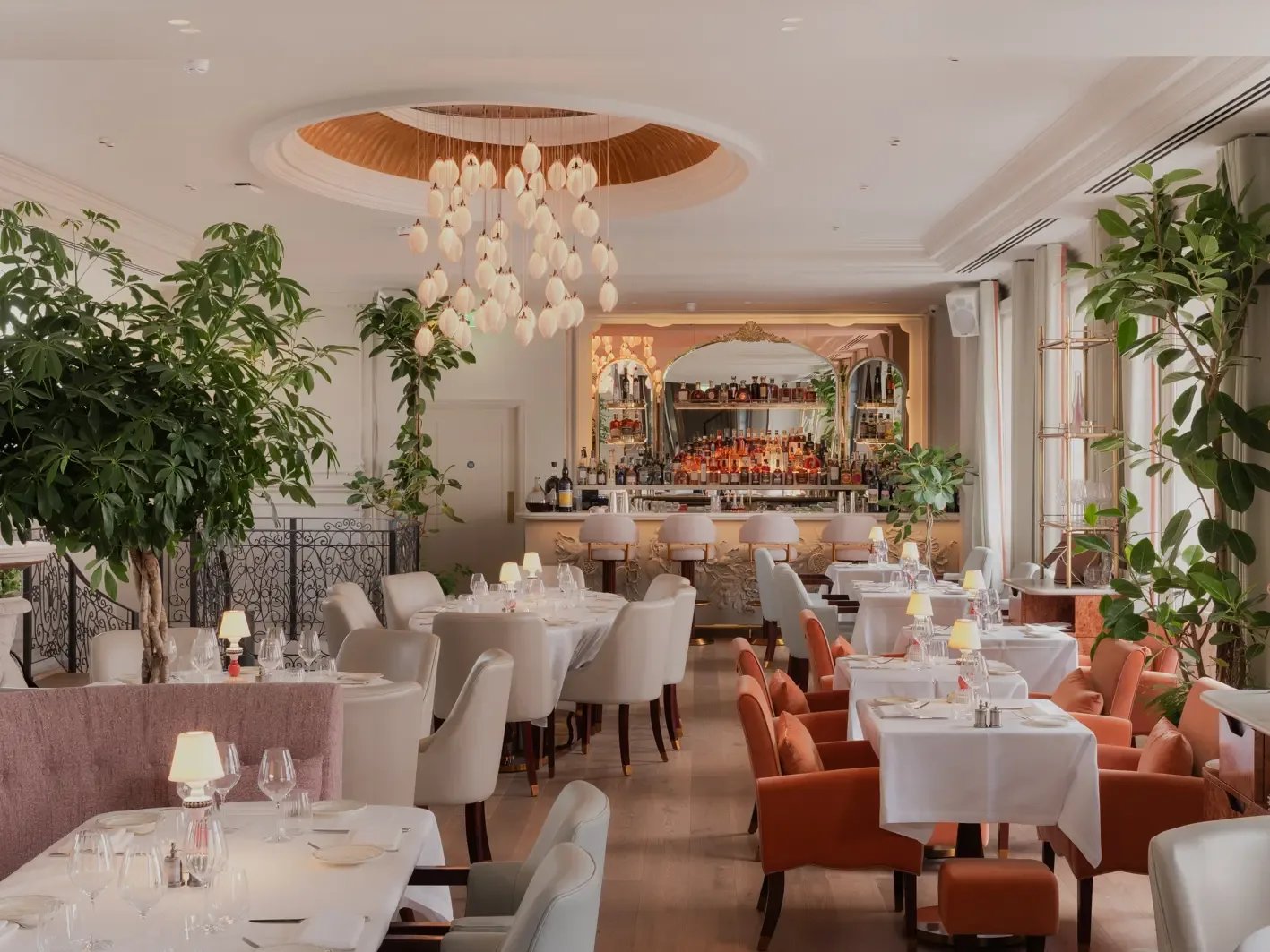 The dining room at Bistro d'Amélie