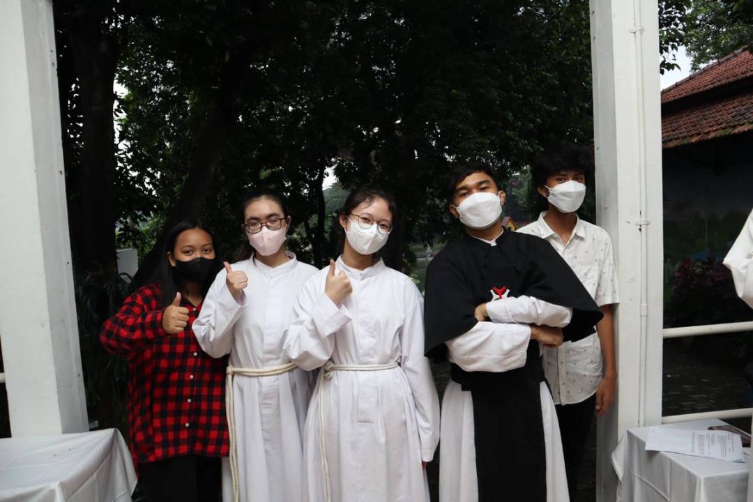 Akar yang Menguatkan Adalah Rasa Syukur (Refleksi Atas Perjalanan Tahun Orientasi Pastoral di Civita Youth Camp)