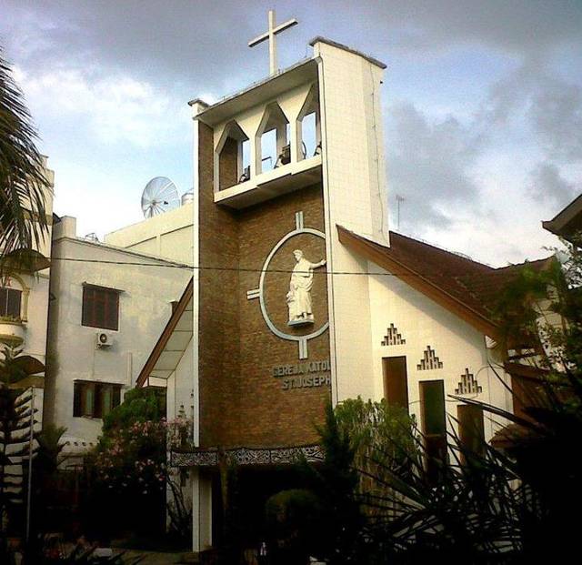 Gereja St. Yoseph, Tebing Tinggi.